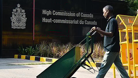 இந்தியாவில் பணியாற்றி வந்த 41 தூதரக அதிகாரிகளை திரும்பப் பெற்றது கனடா