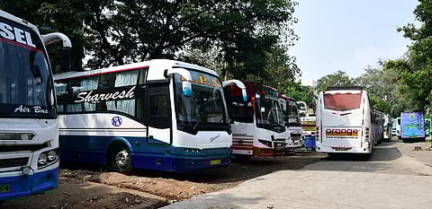 விதிகளை மீறாத ஆம்னி பேருந்துகளை விடுவிக்க வேண்டும்: முதல்வருக்கு உரிமையாளர்கள் கடிதம்