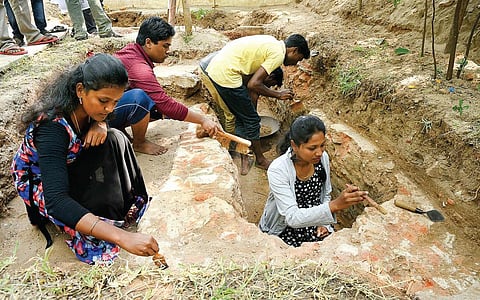 தொல்லியல் கல்வியைப் பரவலாக்குவோம்