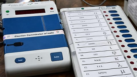 சென்னை | மக்களவைத் தேர்தல் முன்னேற்பாடுகள் குறித்து 5 மாநில தலைமைத் தேர்தல் அதிகாரிகளுடன் ஆலோசனை