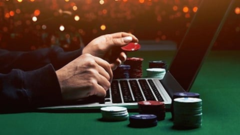 ஆன்லைன் ரம்மி விவகாரத்தில் உச்ச நீதிமன்றத்தில் உடனடியாக மேல்முறையீடு: அன்புமணி, கி.வீரமணி வலியுறுத்தல்