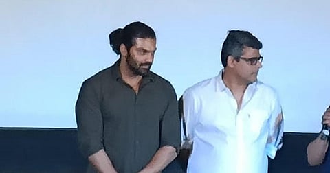 ‘தி வில்லேஜ்’ புதிய அனுபவத்தைக் கொடுக்கும்: ஆர்யா