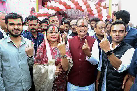 விறுவிறுப்பாக நடந்த சட்டப்பேரவை தேர்தல் - ம.பி.யில் 71%, சத்தீஸ்கரில் 68% வாக்குப்பதிவு