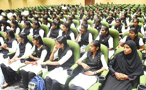 சட்டம் படித்து சாதிக்க விருப்பமா? - ஓர் அடிப்படை வழிகாட்டுதல்