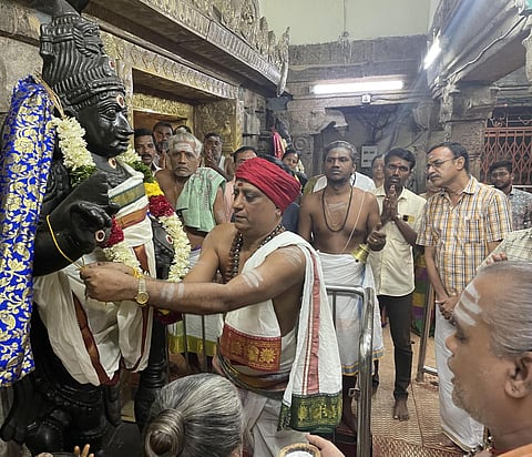 பழநி முருகன் கோயிலில் திருக்கார்த்திகை திருவிழா காப்பு கட்டுதலுடன் தொடக்கம்