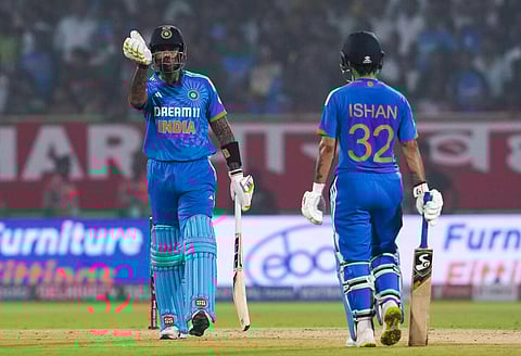 IND vs AUS 1st T20 | சூர்யகுமார், இஷான் அபாரம்: ஆஸ்திரேலியாவை வீழ்த்தியது இந்தியா