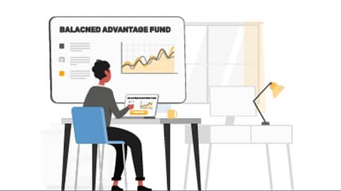 புதிய நிதி திட்டத்தை அறிமுகம் செய்தது பஜாஜ்