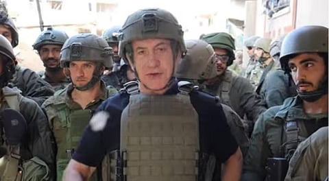 காசாவில் இஸ்ரேலியப் பிரதமர் பெஞ்சமின் நெதன்யாகு.