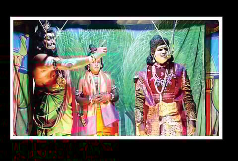 அந்த காலத்தில்: கண்ணோடு வருது காட்சி!