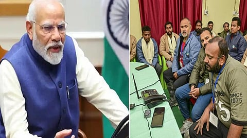 சுரங்கப் பாதையில் இருந்து மீட்கப்பட்ட தொழிலாளர்களை பிரதமர் மோடி தொலைபேசியில் தொடர்பு கொண்டு நலம் விசாரித்தார். (அடுத்த படம்) பிரதமர் பேசுவதை ஆர்வத்துடன் கேட்ட தொழிலாளர்கள்.படங்கள்: பிடிஐ