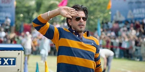 துப்பாக்கி சத்தங்களுக்கு மத்தியில் ஒரு ஃபீல்குட்: ஷாருக்கானின் ‘டங்கி’ ட்ரெய்லர் எப்படி?