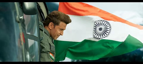 நாட்டுப்பற்றும், நாயக பிம்பமும்... - ஹிர்த்திக் ரோஷனின் ‘ஃபைட்டர்’ டீசர் எப்படி?