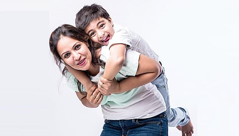 ஆண் பிள்ளைக்கு பெண் நட்பு அவசியமா?