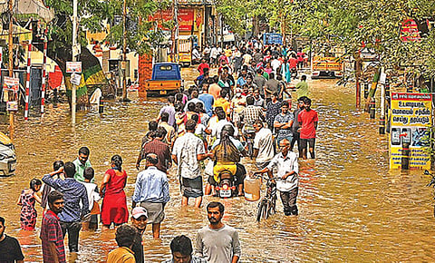 விலக மறுக்கும் திரைகள் - 7 | மாமழை போற்றுதும்... தூற்றாமல் மாமழை போற்றுதும்!