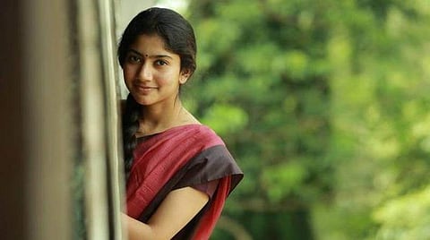 வட்டார வழக்கில் பேச சாய் பல்லவிக்கு பயிற்சி