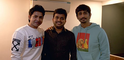 அயலான் | ஏலியனுக்கு வாய்ஸ் கொடுக்கும் சித்தார்த்