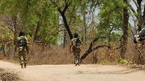 சத்தீஸ்கர் | மாவோயிஸ்டுகள் தாக்குதலில் ஆயுதப் படை வீரர் உயிரிழப்பு