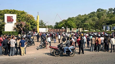 நாக்பூர் ராணுவ தளவாட ஆலையில் பயங்கர வெடி விபத்து: 9 தொழிலாளர்கள் உயிரிழப்பு