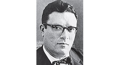 இன்று என்ன? - தந்தை பேச்சை மீறி எழுத்தாளரானவர்