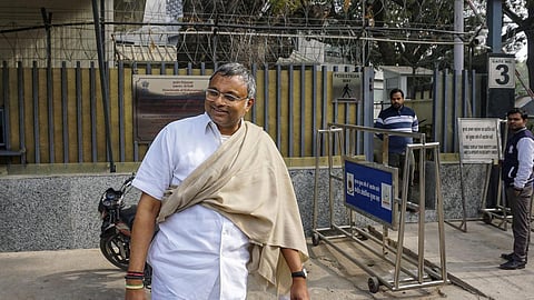 அமலாக்கத்துறை அலுவலகம் வந்த கார்த்தி சிதம்பரம்