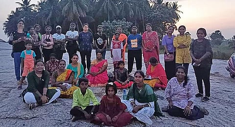 பாண்டமுத்து மலையில் பெண்களின் பண்பாட்டு சூழல் நடைப்பயணம்: பறவைகளை அறியவும் ஆர்வம்!