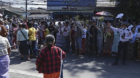 76-வது சுதந்திர தினத்தை முன்னிட்டு 10,000 கைதிகளுக்கு பொது மன்னிப்பு: மியான்மர் ராணுவ அரசு நடவடிக்கை