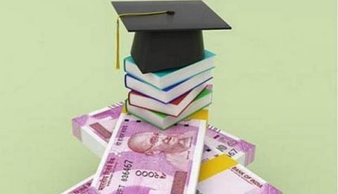 9 மற்றும் 10-ம் வகுப்பு பிசி, எம்பிசி மாணவிகளுக்கு உதவித்தொகை