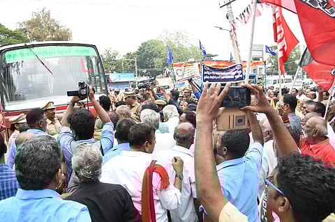 பேருந்து ஸ்டிரைக் நிலவரம் முதல் அண்ணாமலை கேள்வி வரை | செய்தித் தெறிப்புகள் 10 @ ஜன.9, 2024