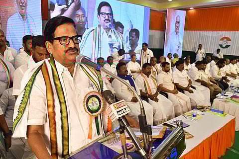 கே.எஸ்.அழகிரி தலைமையில் தமிழக காங்கிரஸில் 31 பேருடன் தேர்தல் குழு