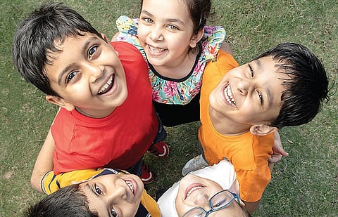 விளையாடுவோம்...விழிகளைக் காத்திடுவோம்: கிட்டப்பார்வைக் குறைபாடு