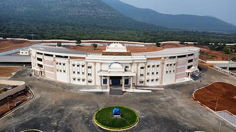 படங்கள்; எஸ்.கிருஷ்ணமூர்த்தி.