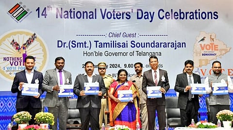 வேட்பாளர் மிரட்டல்களுக்கு பயப்பட வேண்டாம்: தெலங்கானா ஆளுநர் அறிவுரை