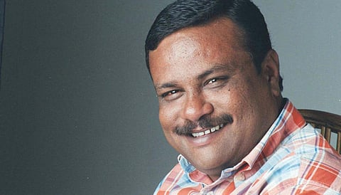 கடுமையான விளைவுகளை சந்திக்க நேரிடும் - நடிகர் இளவரசுவுக்கு ஐகோர்ட் எச்சரிக்கை