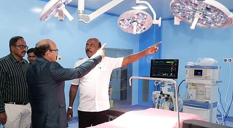கிண்டி அரசு மருத்துவமனையில் ரூ.30 கோடி செலவில் 70 குளிர்பதன தனி அறைகள், 50 படுக்கைகளுடன் ஐசியூ: அமைச்சர் திறந்து வைத்தார்