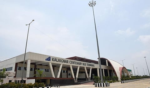 கிளாம்பாக்கம் பேருந்து நிலையம் | தமிழக அரசுக்கு சென்னை உயர் நீதிமன்றம் பாராட்டு