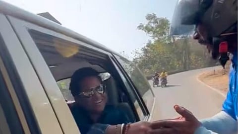 ரசிகரை சந்தித்த சச்சின்