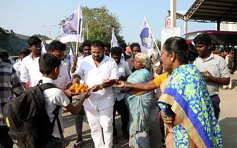 விஜய்யின் கட்சி அறிவிப்பும் ரியாக்ஷன்களும் | செய்தித் தெறிப்புகள் 10 @ பிப்.2, 2024