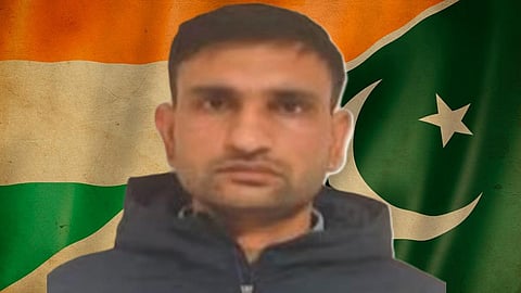 பாகிஸ்தானுக்கு உளவு பார்த்த இந்திய தூதரக ஊழியர் கைது