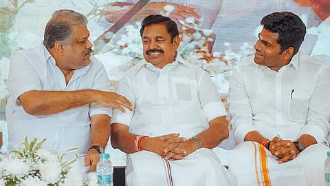 பாஜக கூட்டணியில் இணைகிறதா அதிமுக, பாமக, தேமுதிக? - ஒருங்கிணைக்கும் பணியில் ஜி.கே.வாசன் தீவிரம்