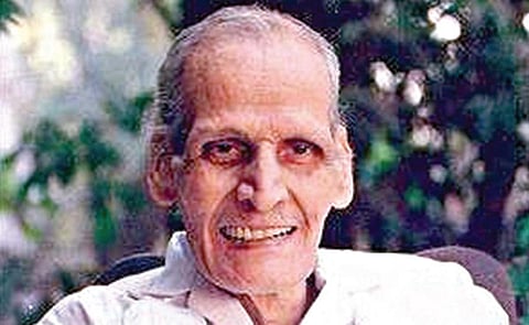 முத்துக்கள் 10 - அமர கீதங்களை இயற்றிய தேசியக் கவி பிரதீப்