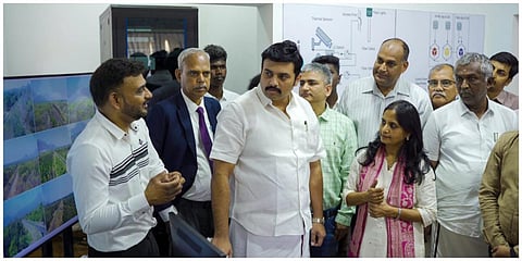 கோவையில் ரயில் மோதி யானைகள் இறப்பதை தடுக்க அதிநவீன செயற்கை நுண்ணறிவு கண்காணிப்பு அமைப்பை அமைச்சர் மதிவேந்தன் தொடங்கி வைத்தார்.