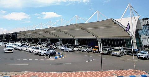 விரிவாக்க திட்டம் தாமதம்: தொடர்ந்து புறக்கணிக்கப்படும் கோவை விமான நிலையம்