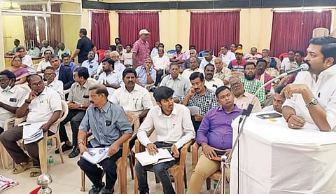 மின் கட்டண உயர்வு கருத்துக்கேட்பு கூட்டம் இணை மின்சார ஓழுங்குமுறை ஆணைய தலைவர் அலோக் தண்டன் தலைமையில் நடைபெற்றது.