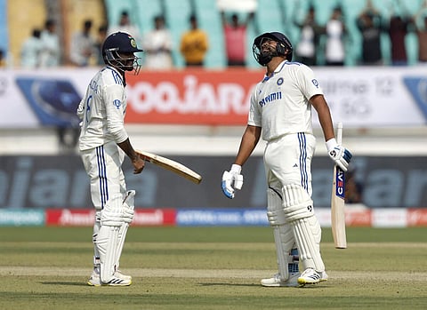 ராஜ்கோட் டெஸ்ட்: சதம் விளாசி ரோகித் சர்மா அசத்தல் - விமர்சனங்களுக்கு முற்றுப்புள்ளி!