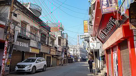 ஹல்திவானியில் 7 நாட்களுக்கு பிறகு ஊரடங்கு தளர்வு