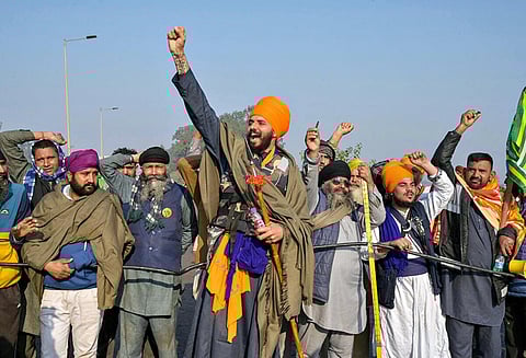 4வது நாளாக தொடரும் விவசாயிகள் போராட்டம் - பிப்.18-ல் மீண்டும் பேச்சுவார்த்தை