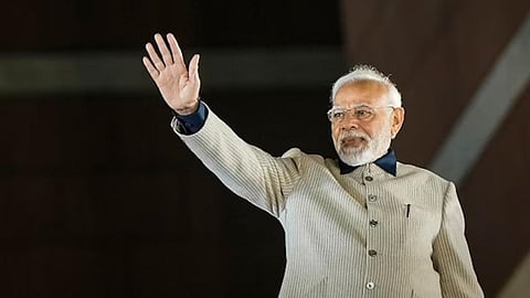 20-ம் தேதி காஷ்மீர் செல்கிறார் பிரதமர் மோடி: தீவிரவாதிகளின் ரகசிய சுரங்கங்களை தேடும் பணி தீவிரம்