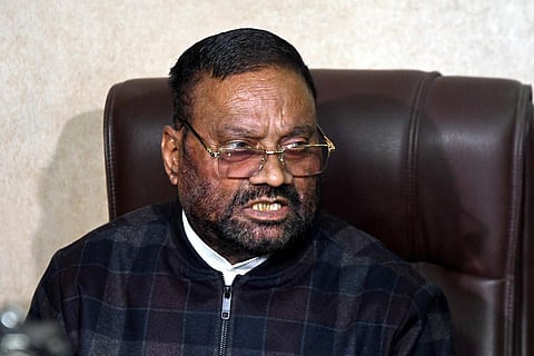 ‘ராஷ்டிரிய ஷோஹசித் சமாஜ்’ - உ.பி.யில் புதிய கட்சி தொடங்கினார் சுவாமி பிரசாத் மவுரியா