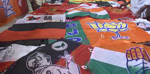 திண்டுக்கல் மக்களவை தொகுதியில் தேர்தல் அறிவிப்புக்கு காத்திராமல் களமிறங்கிய கட்சிகள்