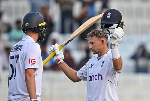 4-வது டெஸ்ட் | சதம் விளாசி ஃபார்மை மீட்ட ஜோ ரூட் - முதல் நாள் முடிவில் இங்கிலாந்து 302/7